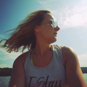 Meet your Posher, Denise